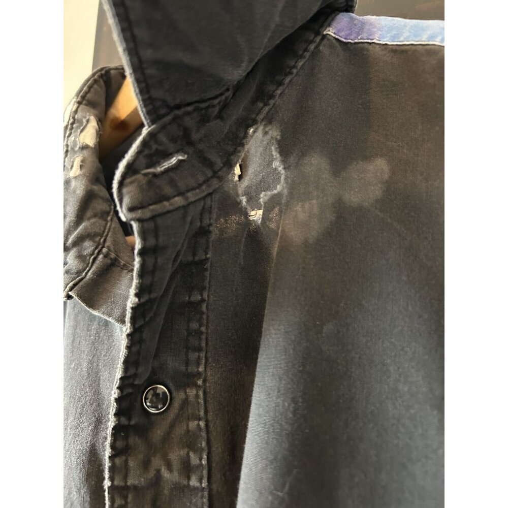 Grey Wrangler Button Down Size Extra Large - image 3